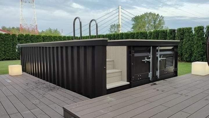 Piscina em Contentor 20 Pés